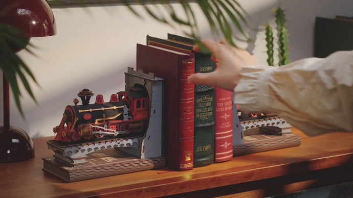 The Art of Gifting Books and Bookends